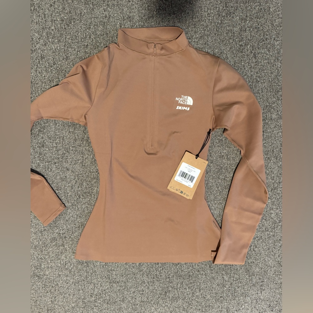 THE NORTH FACE X SKIMS REFINA LONG SLEEVE TOP small